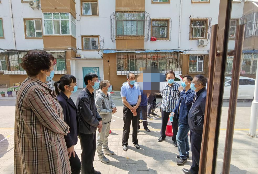 「醫(yī)院動態(tài)」太原市第七人民醫(yī)院院領導走入新冠疫苗接種點