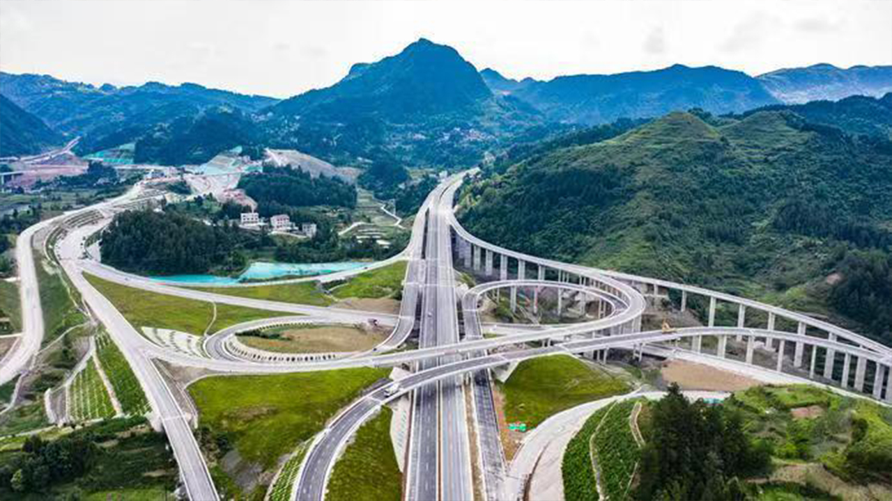 “走在高質(zhì)量發(fā)展道路上的中國經(jīng)濟值得期待”（國際社會看中國優(yōu)化疫情防控
