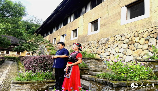 明光市開展二季度基層黨建 “打擂爭先”擂臺(tái)賽